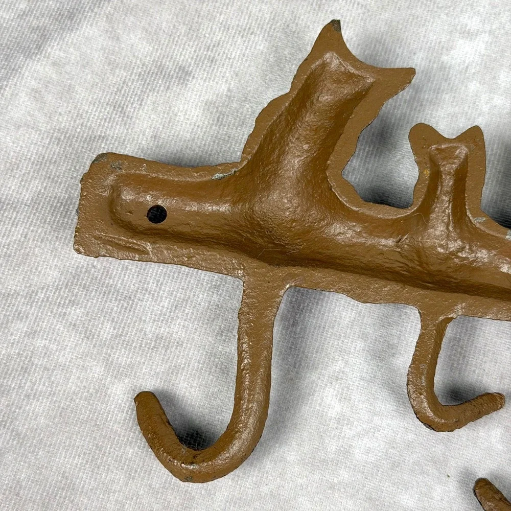 Cast Iron Cat Tail Wall Hook Rack 7 Hooks Rustic Brown Metal Key Leash Holder